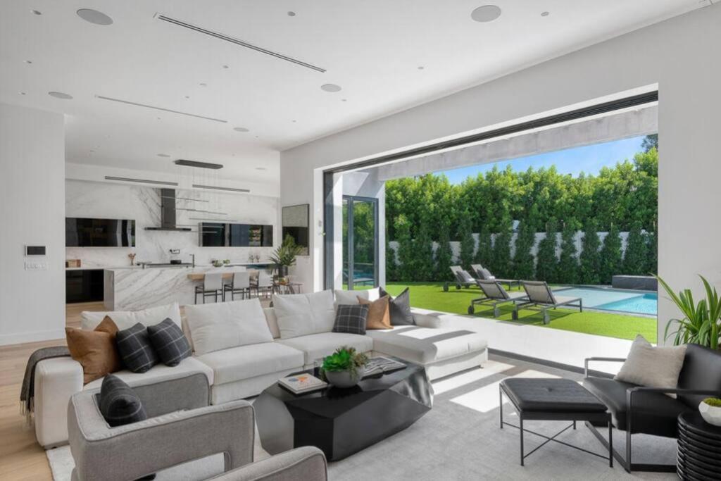 Hébergement de vacances ৎ୭ Hollywood Sign View Manor Lux ৎ୭